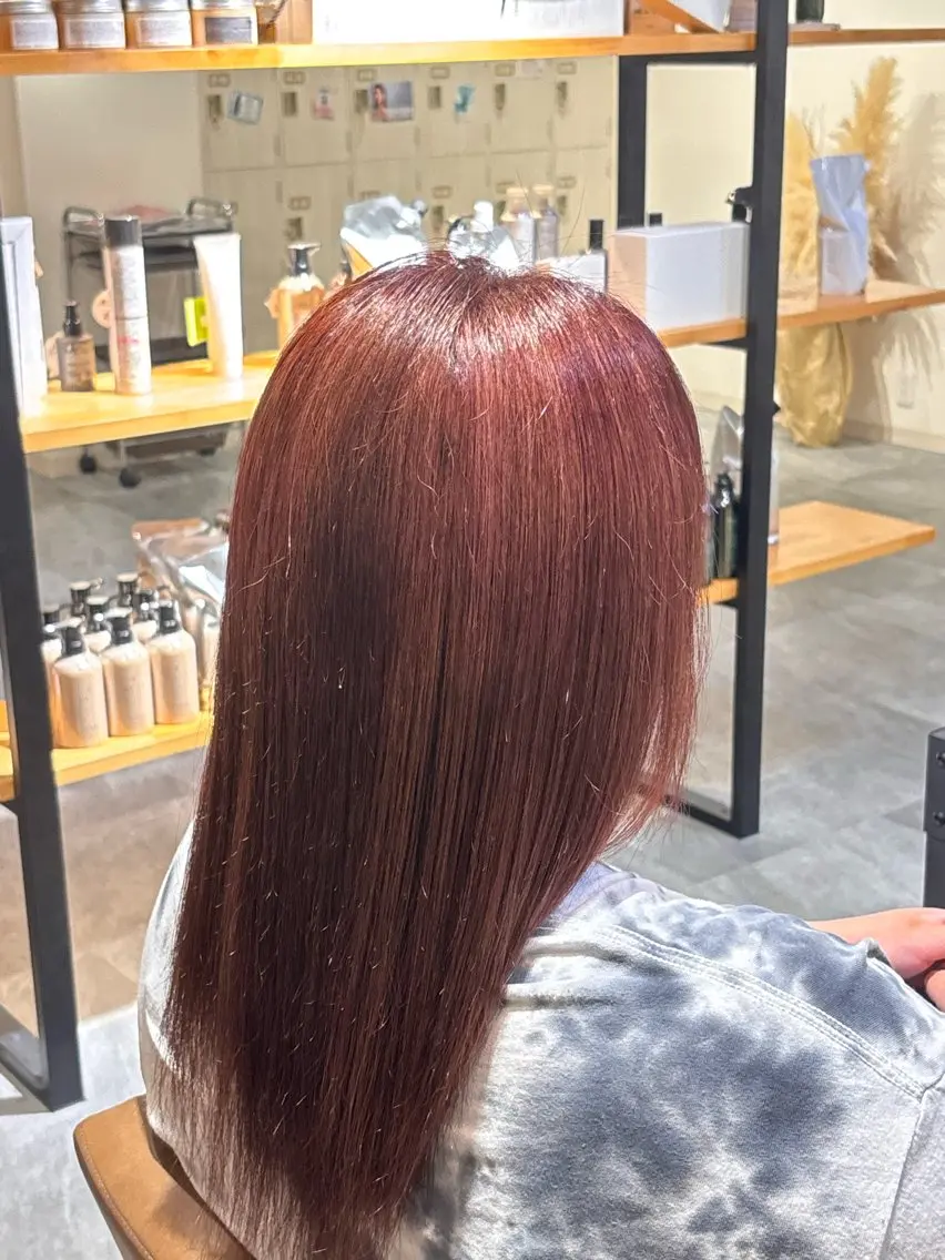 セミロング カラー ピンクカラー 今西 惟之のヘアスタイル