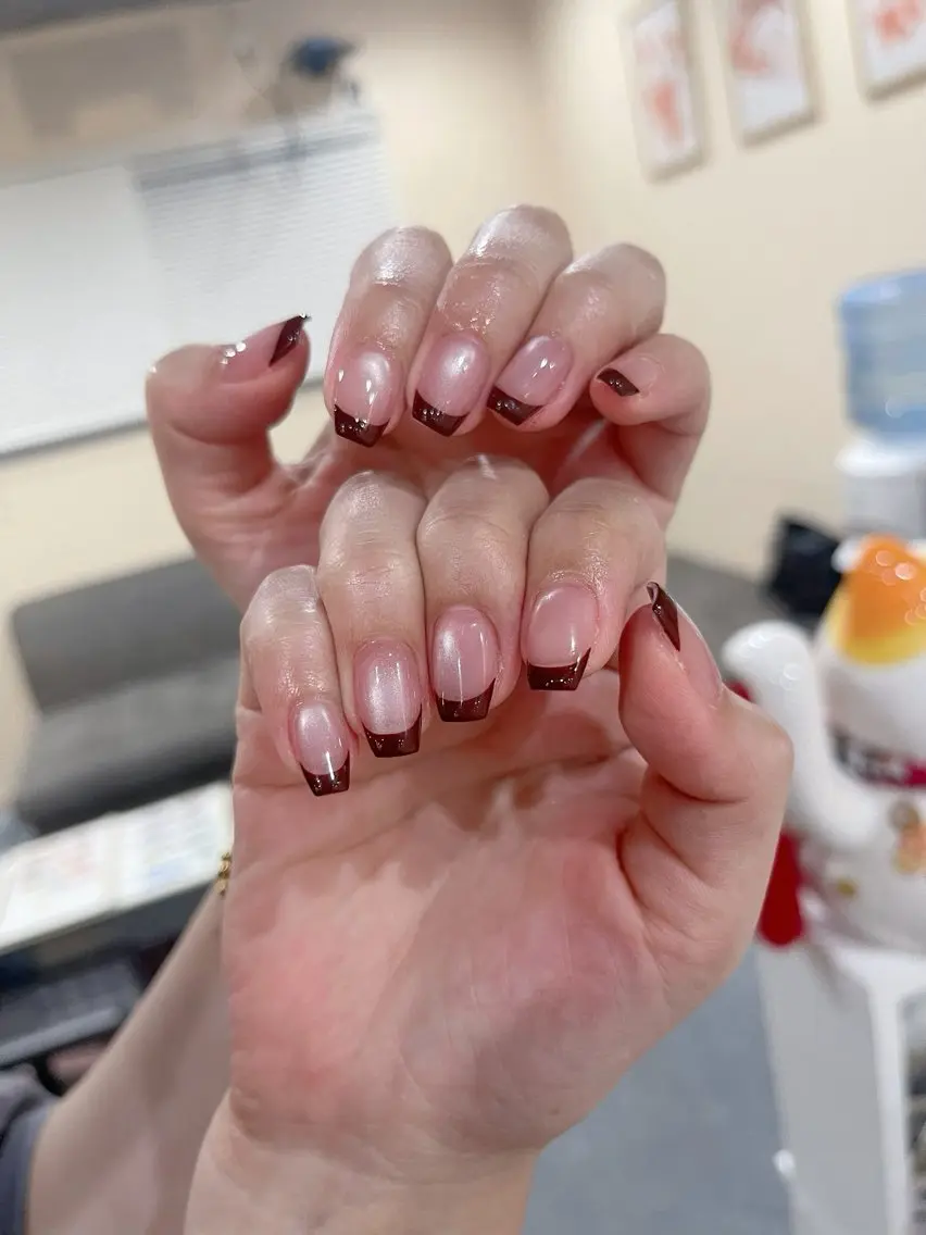 ネイル MQueen ネイルサロンのネイルデザイン