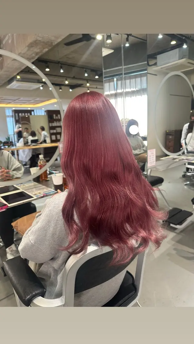 カラー ピンクカラー ヘアカラー こがねざわみさき 🦭透明感カラーのヘアスタイル