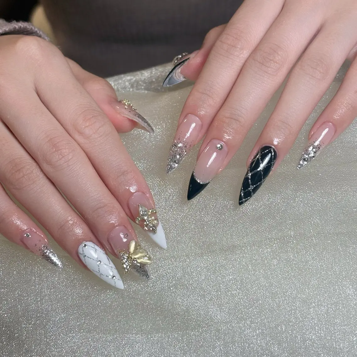 ネイル ハンドネイル ネイル👑クイーンズ NailQueensのネイルデザイン