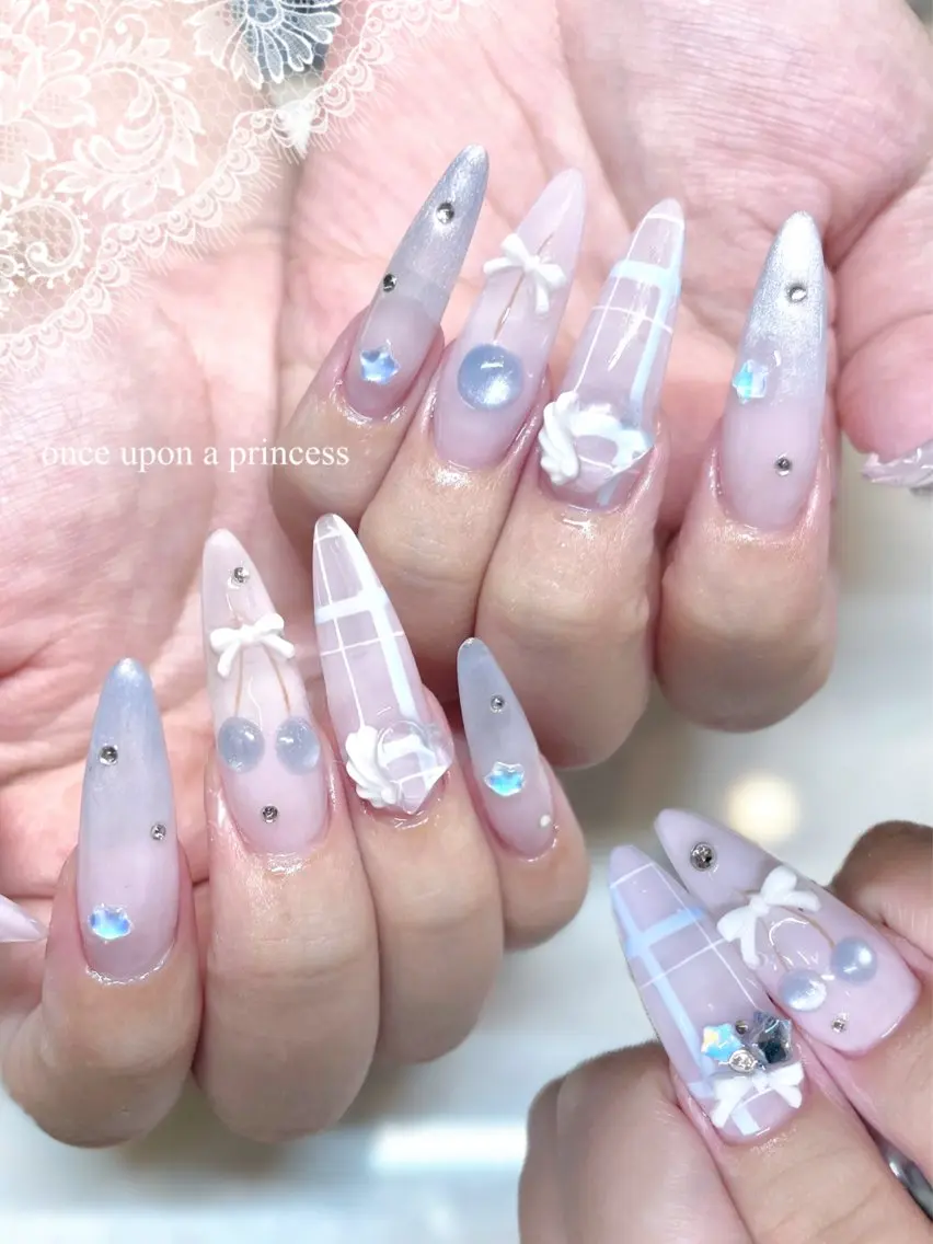 ネイル 水色 ハンドネイル Once upon a princessのネイルデザイン
