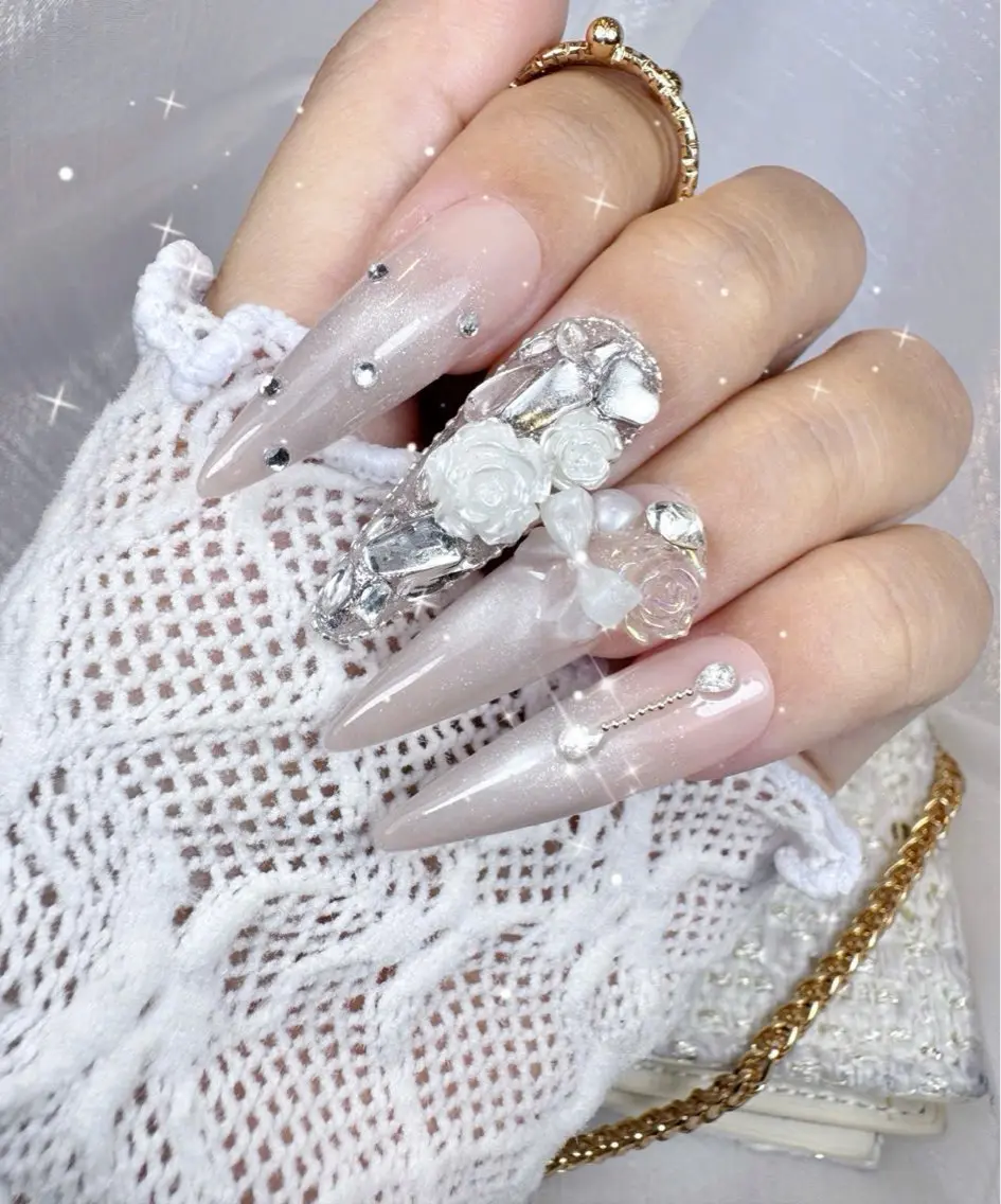 ネイル 秋 Nailsのネイルデザイン