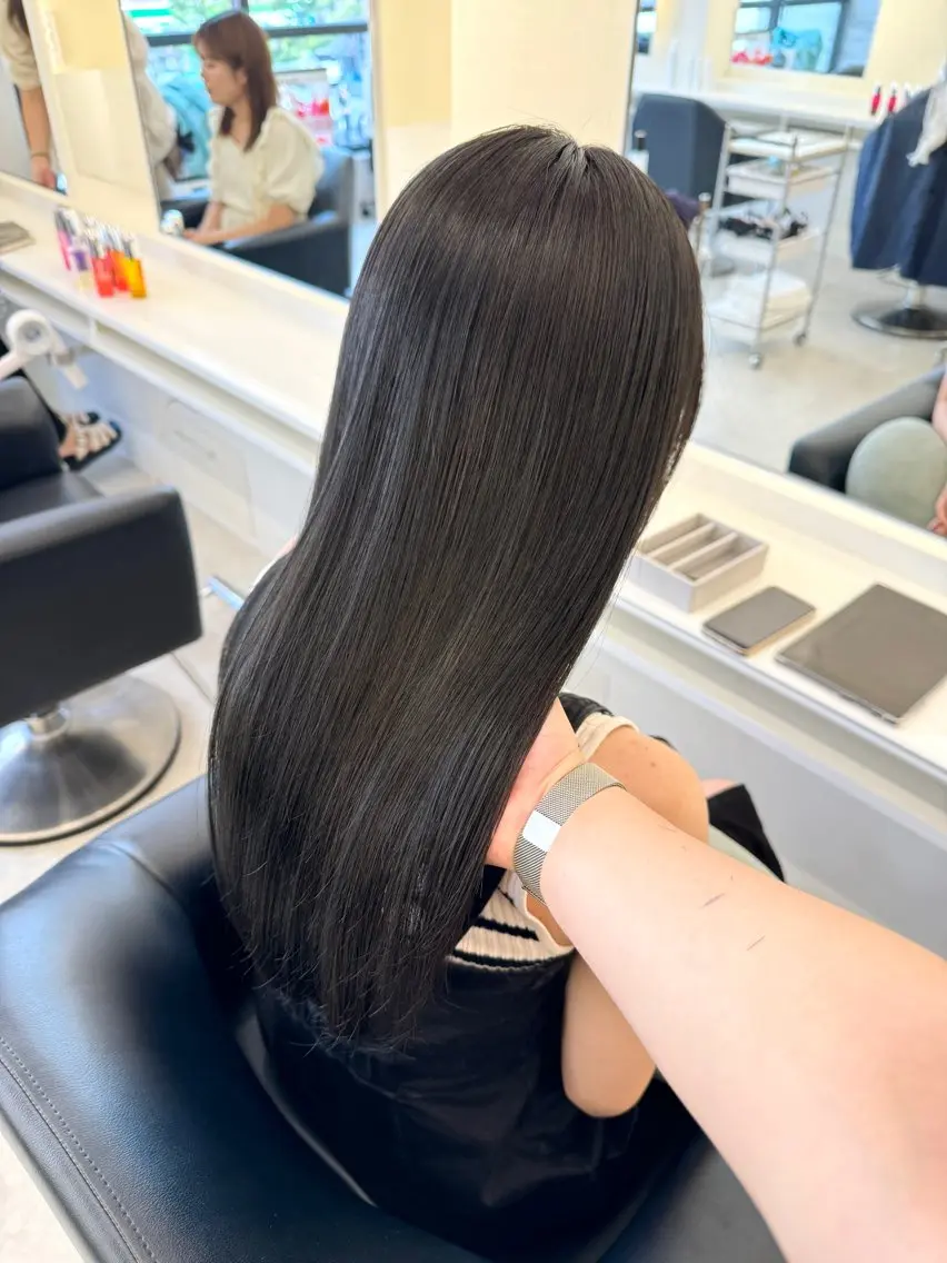 ロング カラー カット ヘアカラー NANO／ ブリーチ×レイヤーのヘアスタイル
