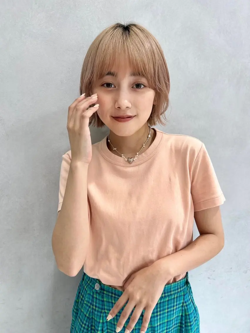 ショート カラー ヘアカラー トリートメント 盛れる韓国ヘア🩰/ ワンホンヘア/華のヘアスタイル