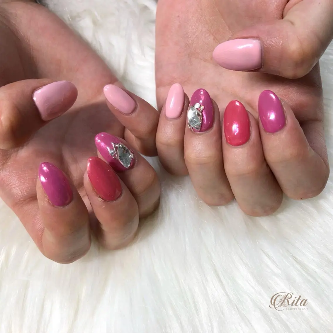 ネイル オーロラネイル salon de fika【中崎町】のネイルデザイン