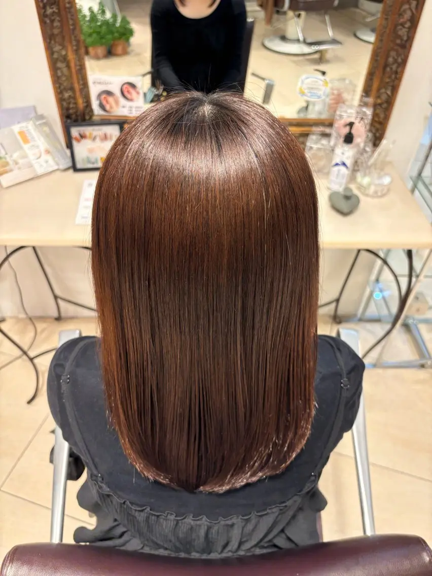 セミロング 桜栄 ほのかのヘアスタイル