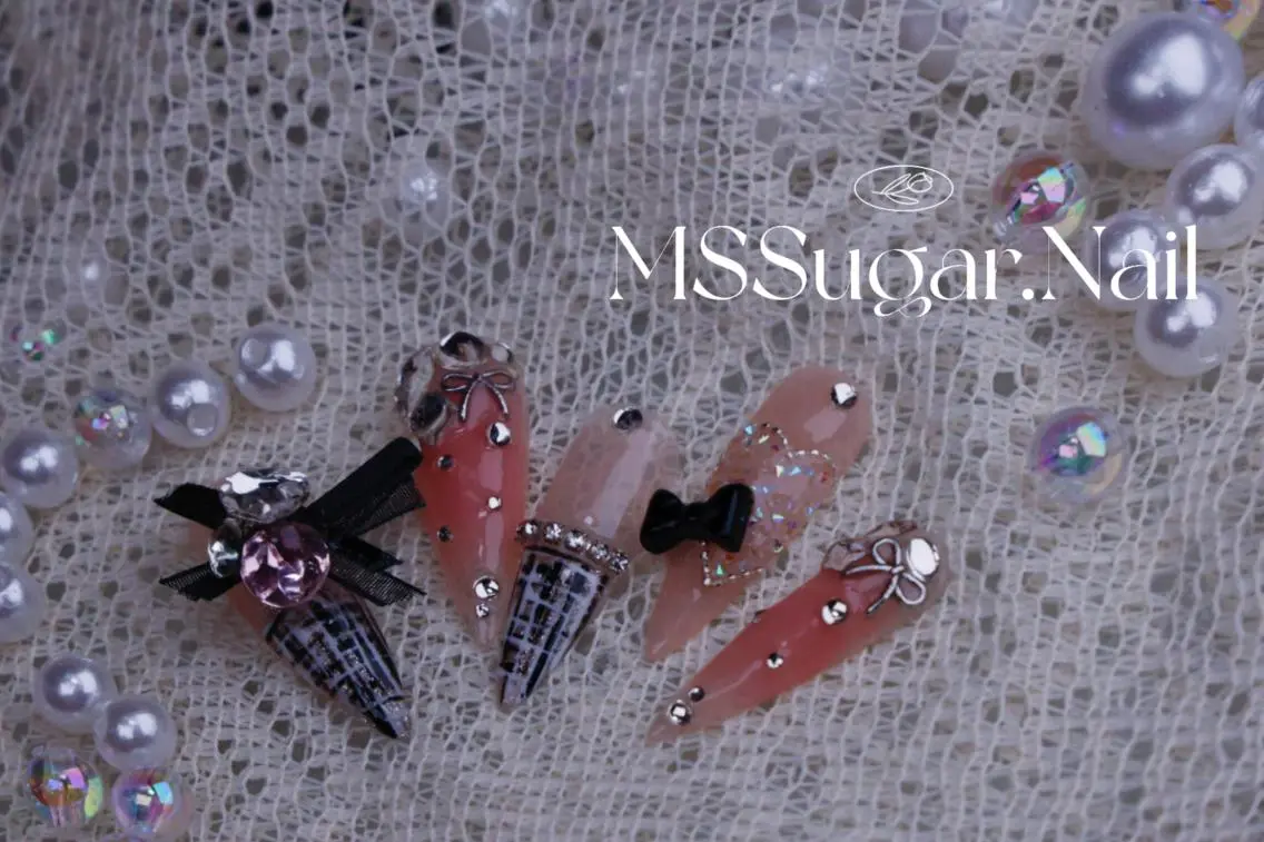 ネイル ハロウィン ロングネイル マグネットネイル スカルプネイル ネイルチップ ハンドネイル MSSugar Nailのネイルデザイン