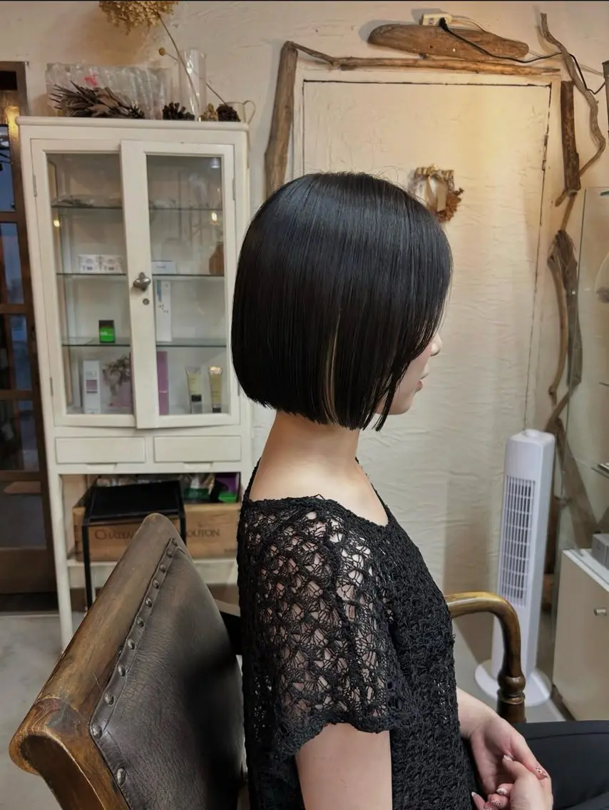 ショート 切りっぱなしボブ ボブ 顔周りカット minami 🐣のヘアスタイル