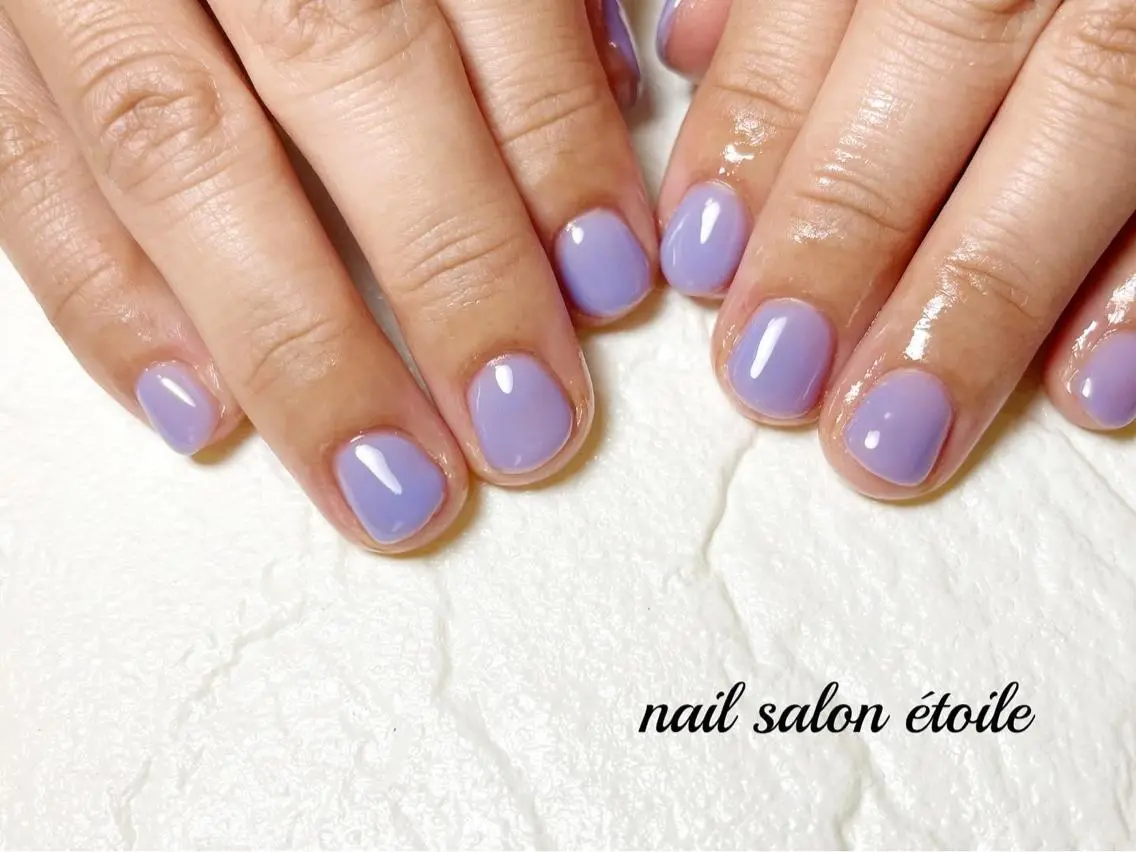 ネイル ジェルネイル ワンカラーネイル パープル ショートネイル ハンドネイル nail salon étoileのネイルデザイン