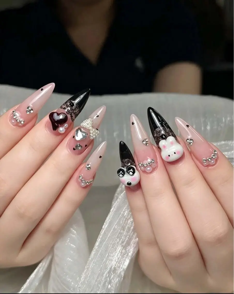 ネイル フレンチネイル ジェルネイル 韓国ネイル マグネットネイル 持ち込み RUNA Nemnailのネイルデザイン