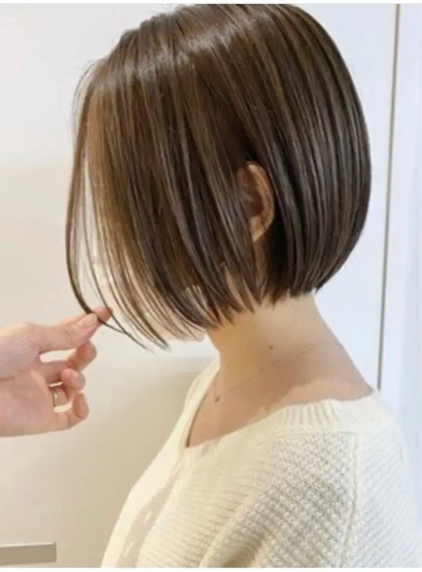 ショート 切りっぱなしボブ ボブ ボブ／ショート 似合わせだいすけのヘアスタイル