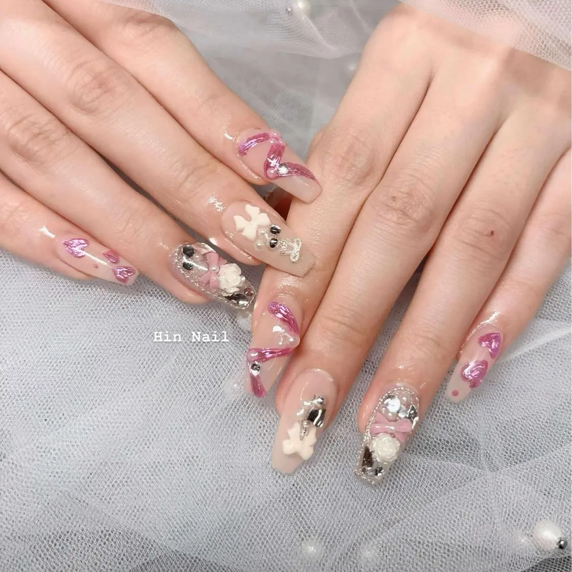 ネイル ハンドネイル HIN NAILのネイルデザイン