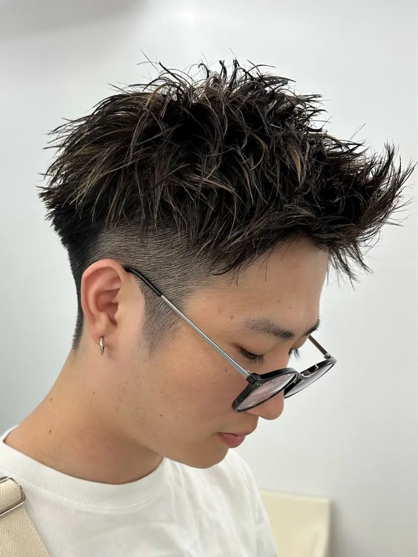 ショート カラー メンズ Vir by browのヘアスタイル