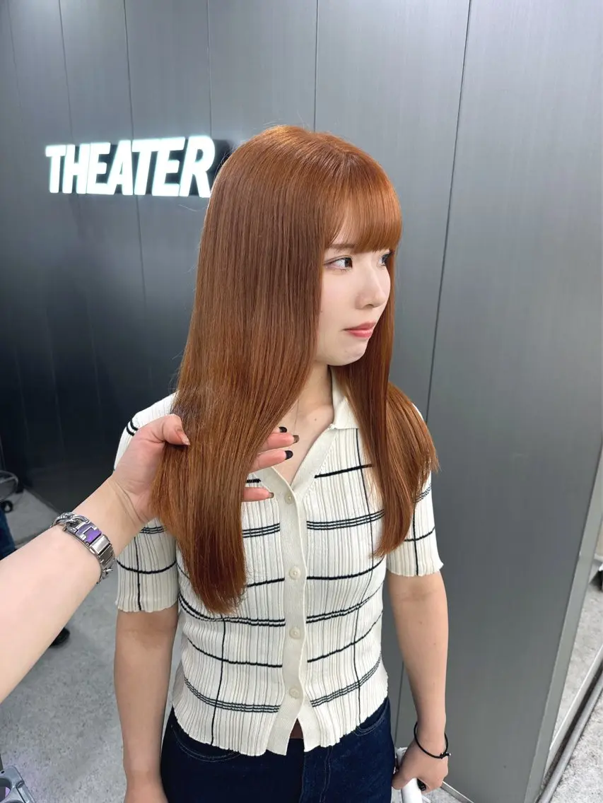 ロング カラー 暗髪🩶ラベンダー/ ブルー/ユウナ🤍のヘアスタイル