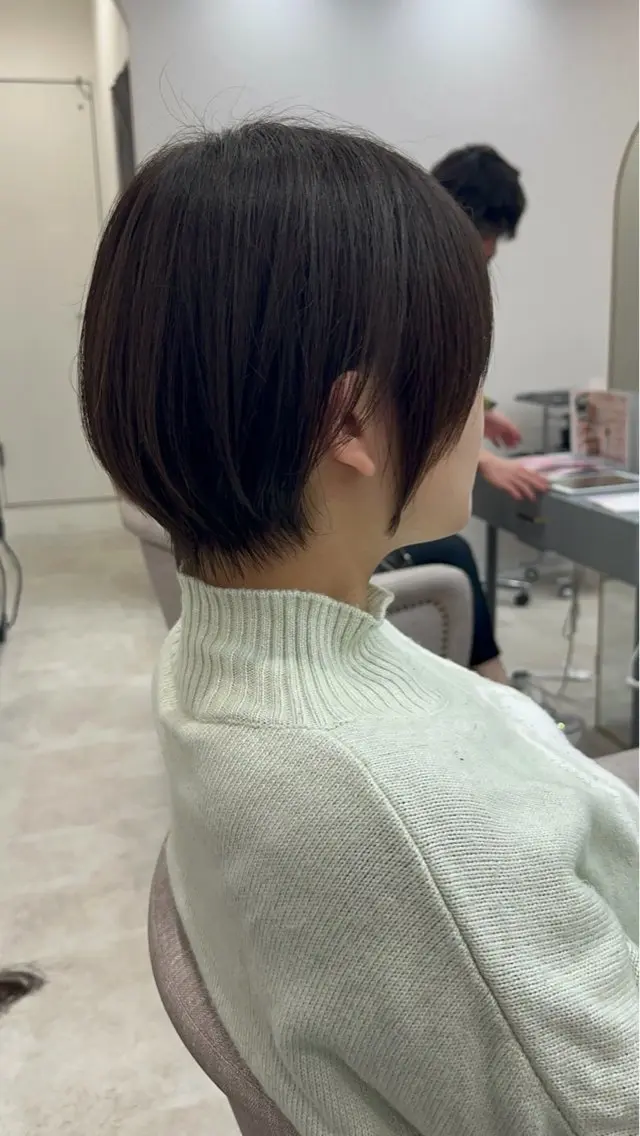 ショート やぶかみ りんのヘアスタイル