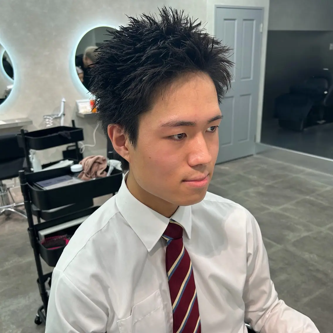 ショート メンズ メンズショート スパイキーショート ショートヘア メンズショート⚡️｜ 短髪をデザイン｜レオのヘアスタイル