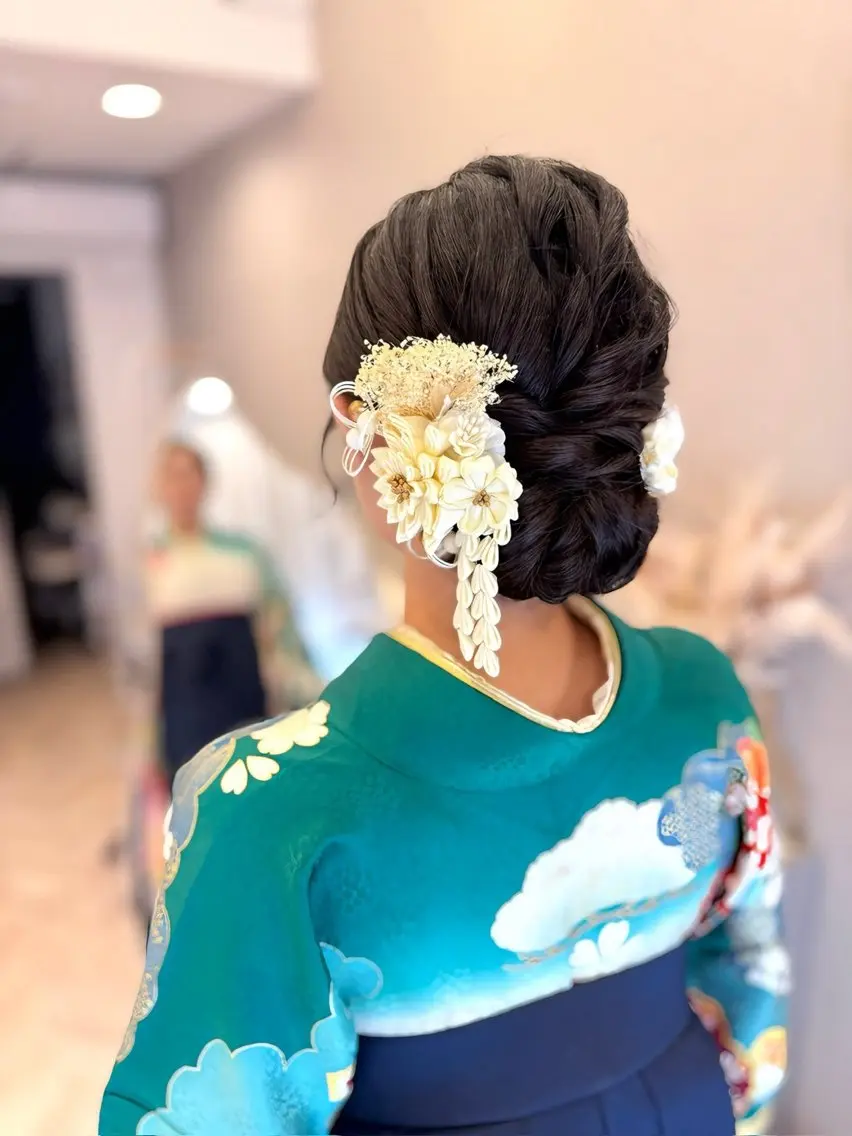 ミディアム ヘアアレンジ 卒業式のヘアスタイル ヘアセット 伊藤 栄子のヘアスタイル