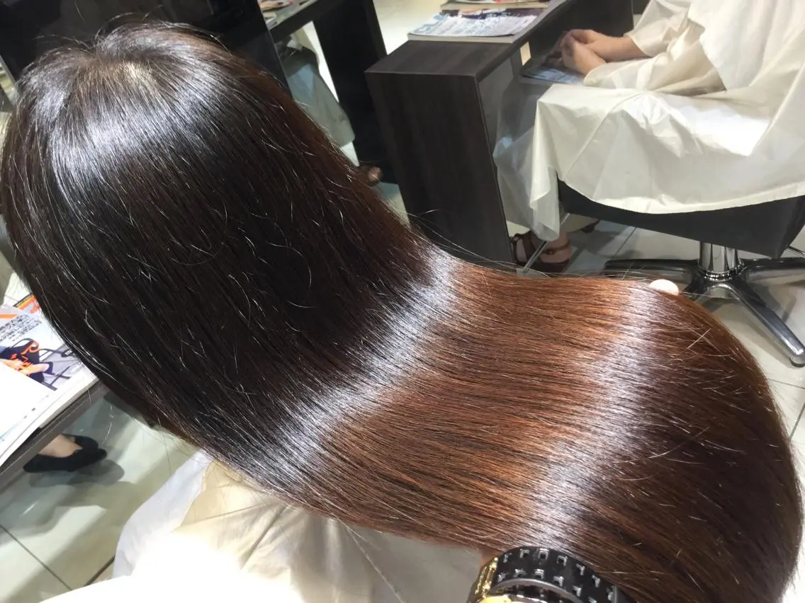 セミロング トリートメント 縮毛矯正⭐️ TAKAHIROのヘアスタイル