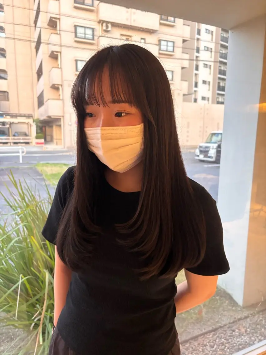 ロング 横溝 玲香のヘアスタイル