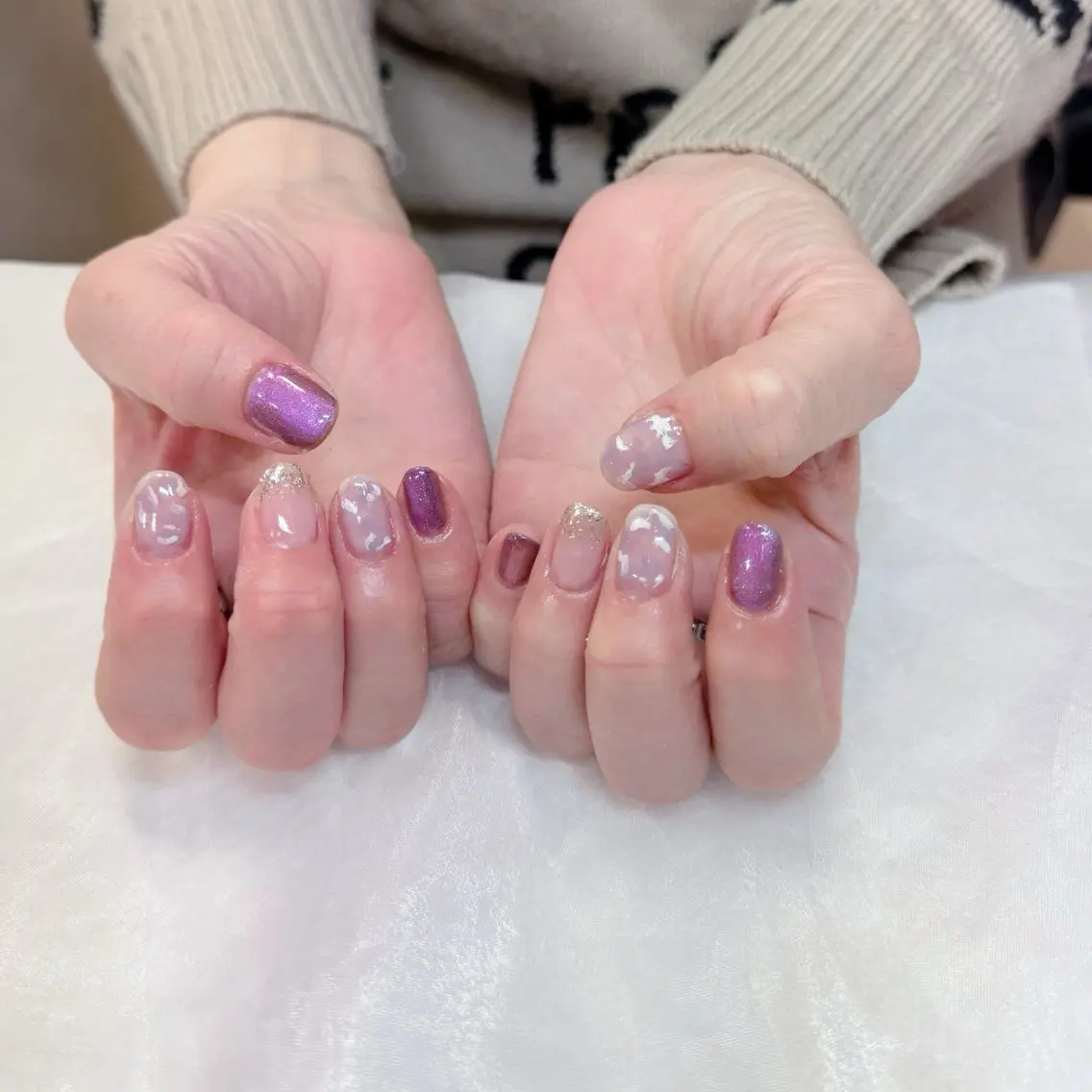 ネイル マグネットネイル ニュアンスネイル パープル maruyasu. yのネイルデザイン