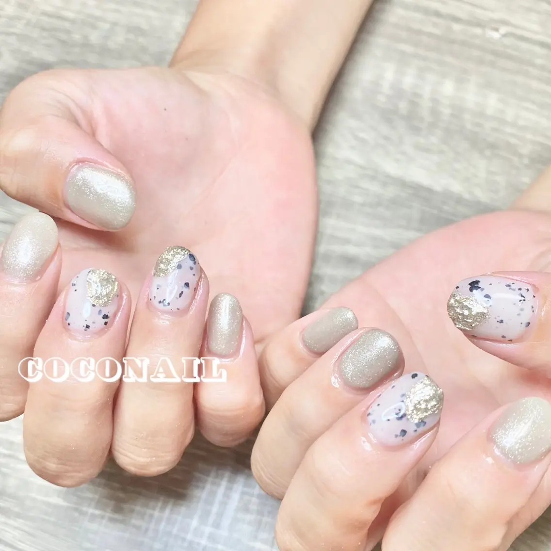 ネイル ワンカラーネイル Mea Luna .のネイルデザイン