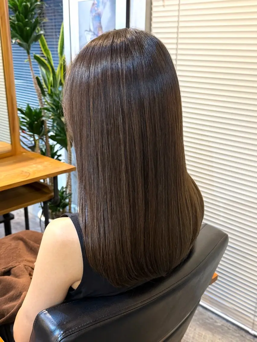 セミロング カラー muscali♡ 原宿.表参道のヘアスタイル