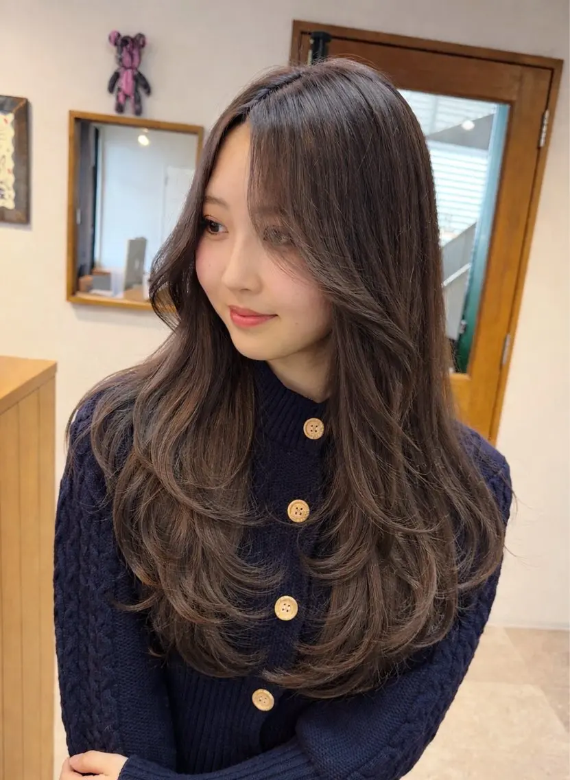 ロング カラー 岡本 太陽☀️のヘアスタイル
