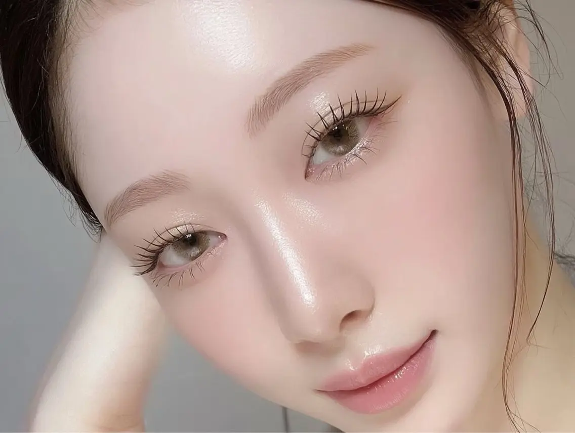 マツエク・マツパ 束感まつ毛 韓国風マツエク パリジェンヌラッシュリフト まつげパーマ 一重×まつ毛パーマ 束感まつげパーマ🩷 MOMOKAのマツエク・マツパデザイン