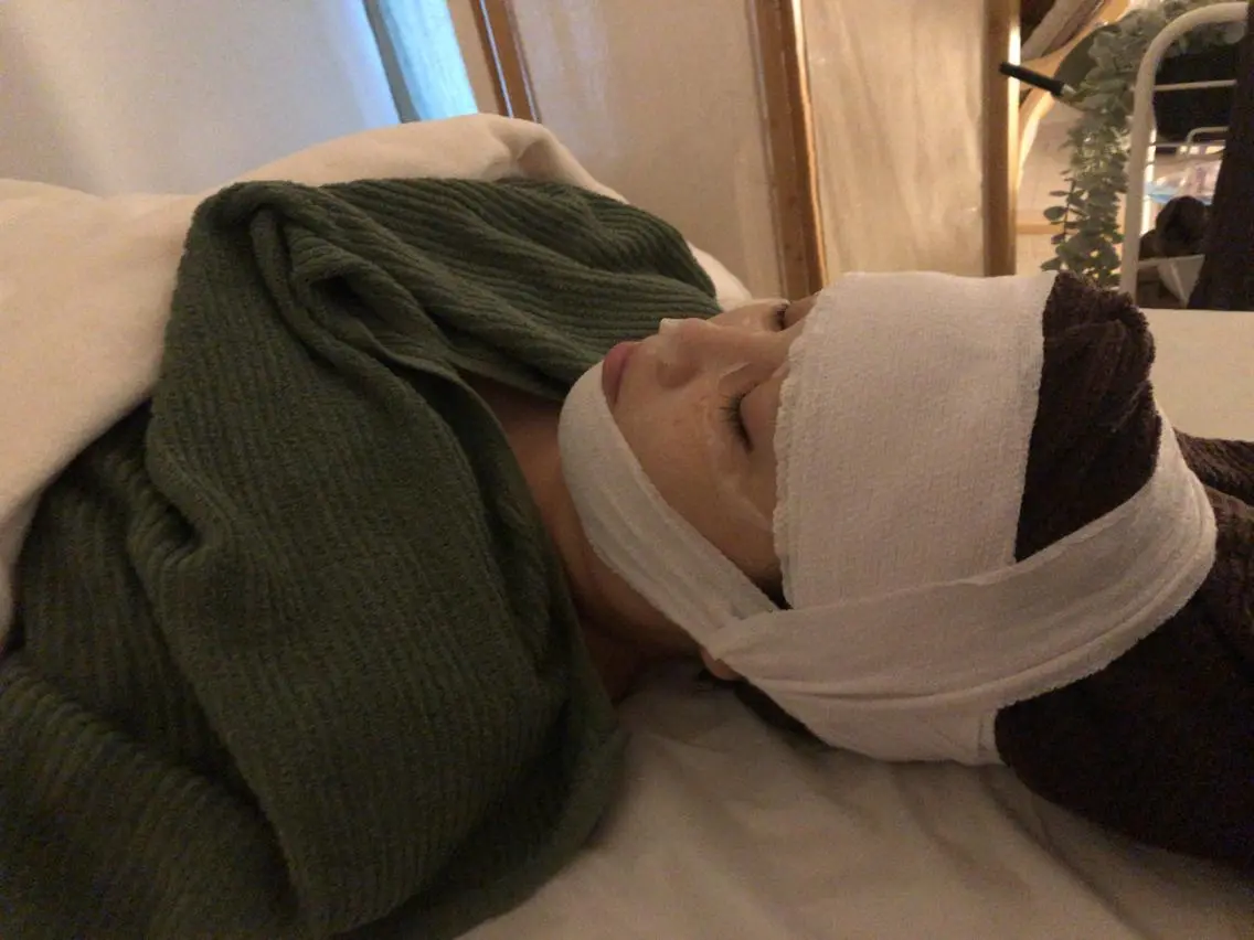 セミロング カラー パーマ ヘアアレンジ メンズ ネイル マツエク・マツパ 温ヘッドマッサージ 【jiu】大久保佳奈のエステ・リラクイメージ