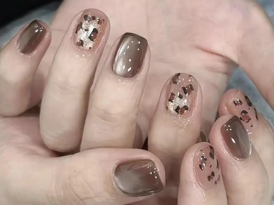 ネイル ストーンネイル ハンドネイル 🎀Best Nail🎀のネイルデザイン