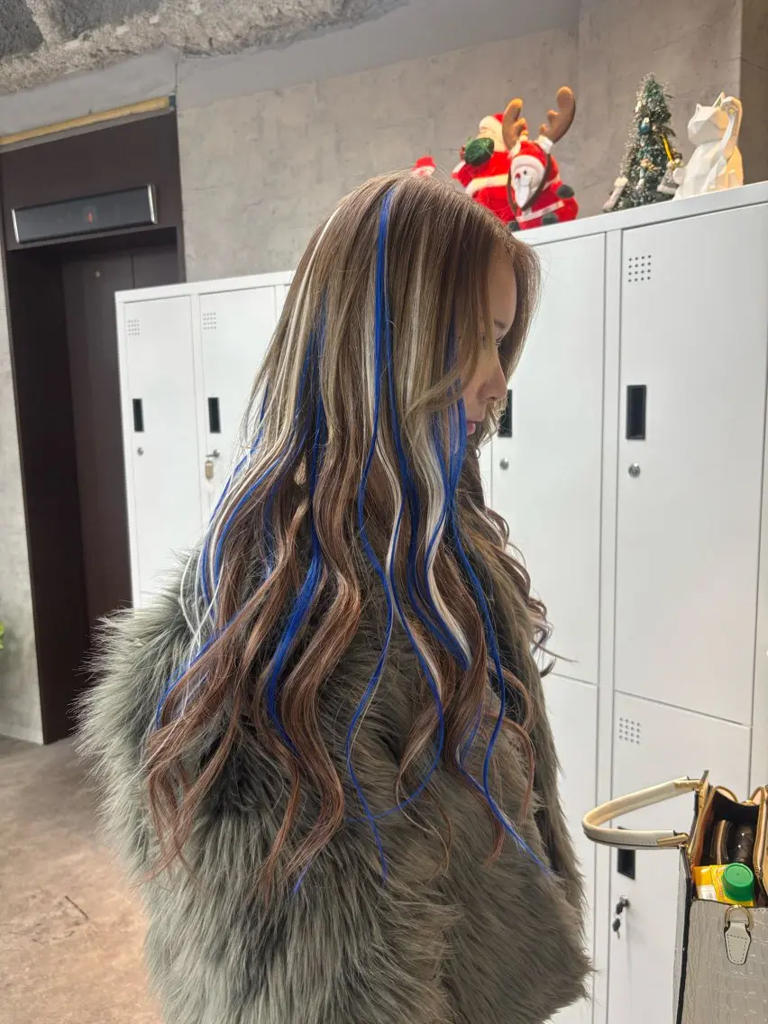ロング maino /ブリーチカラー🩰のヘアスタイル