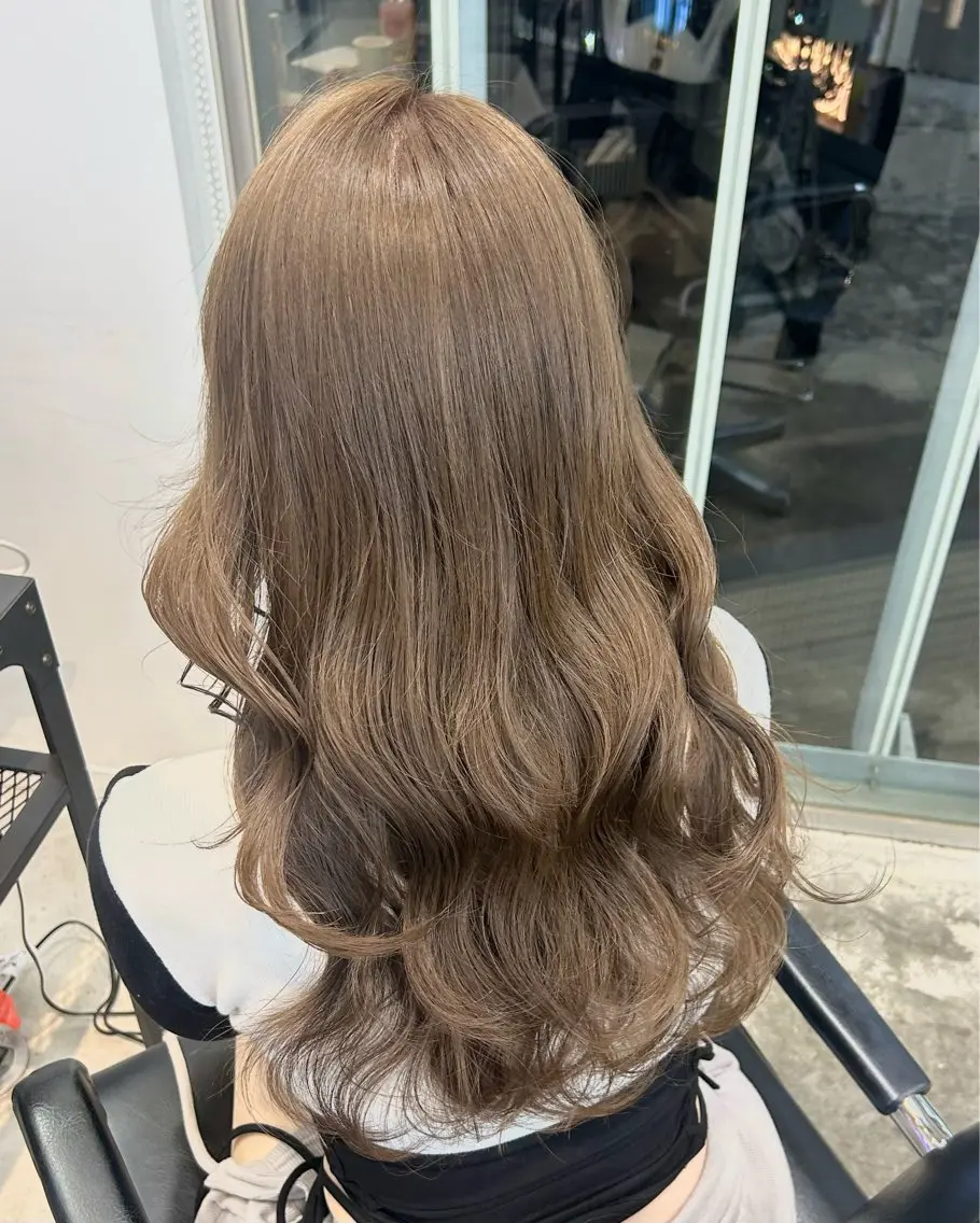 ロング カラー ヘアアレンジ ヘアカラー 🎀ブリーチ×艶髪 🎀 ♡さや♡のヘアスタイル