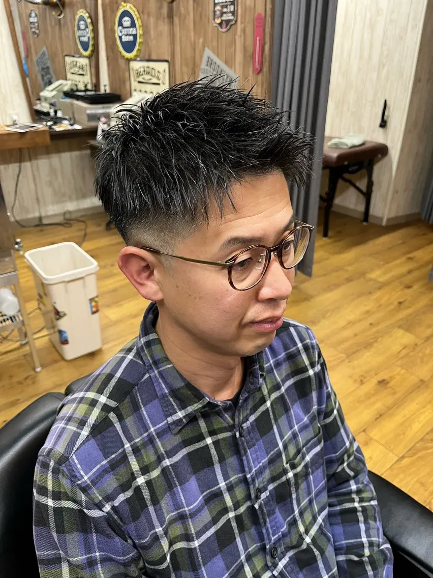 ショート メンズ 飯島 悠輝のヘアスタイル