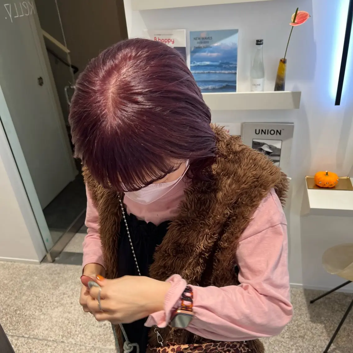 セミロング ボブパーマ🥣KON コンナツミのヘアスタイル