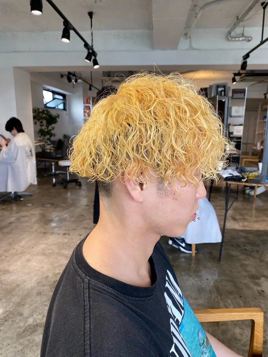 パーマ メンズ メンズブリーチ メンズパーマ プードルパーマ プードルパーマ スパイラルパーマ メンズパーマ 特化/中川拓也のヘアスタイル