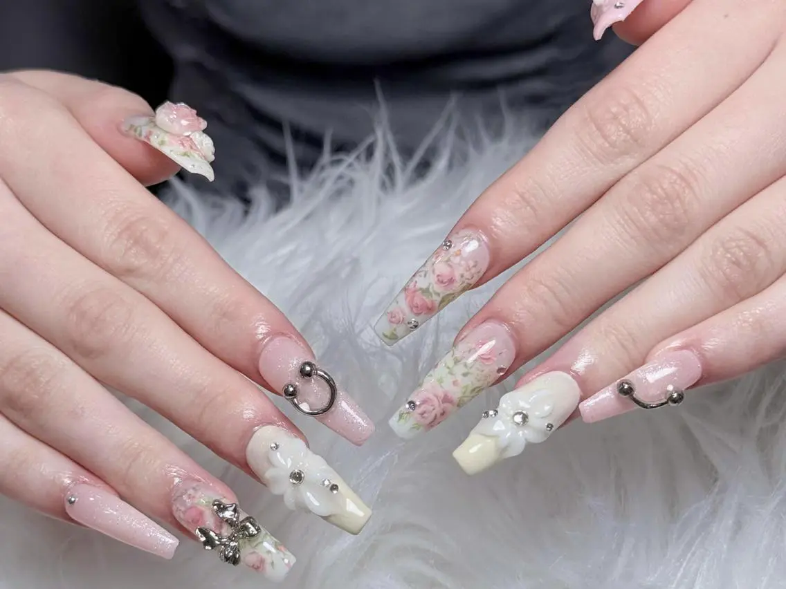ネイル ボルドー チークネイル 長さ出し フレンチネイル ジェルネイル アンアンBelle Nail 池袋のネイルデザイン