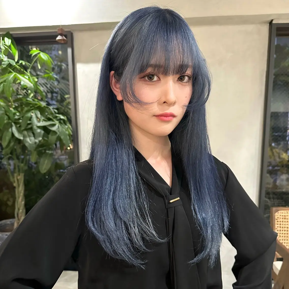 セミロング カラー カット ヘアカラー 💫艶ハイトーン×髪 質改善💫リュウトのヘアスタイル