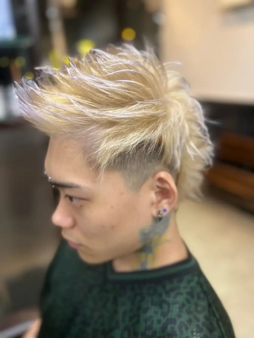 ショート 鶴田海音 天王寺/フェードのヘアスタイル