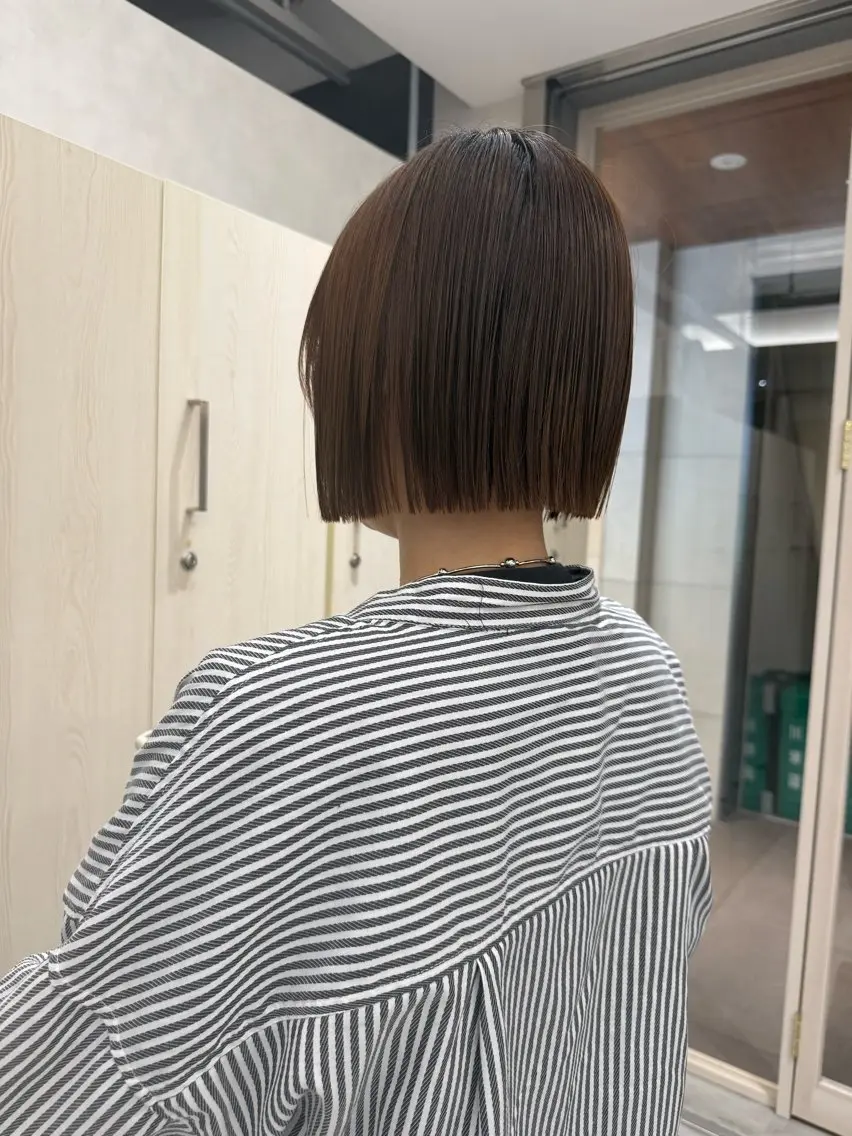 ショート ボブ むく。/顔周りカット /髪質改善ストレートのヘアスタイル