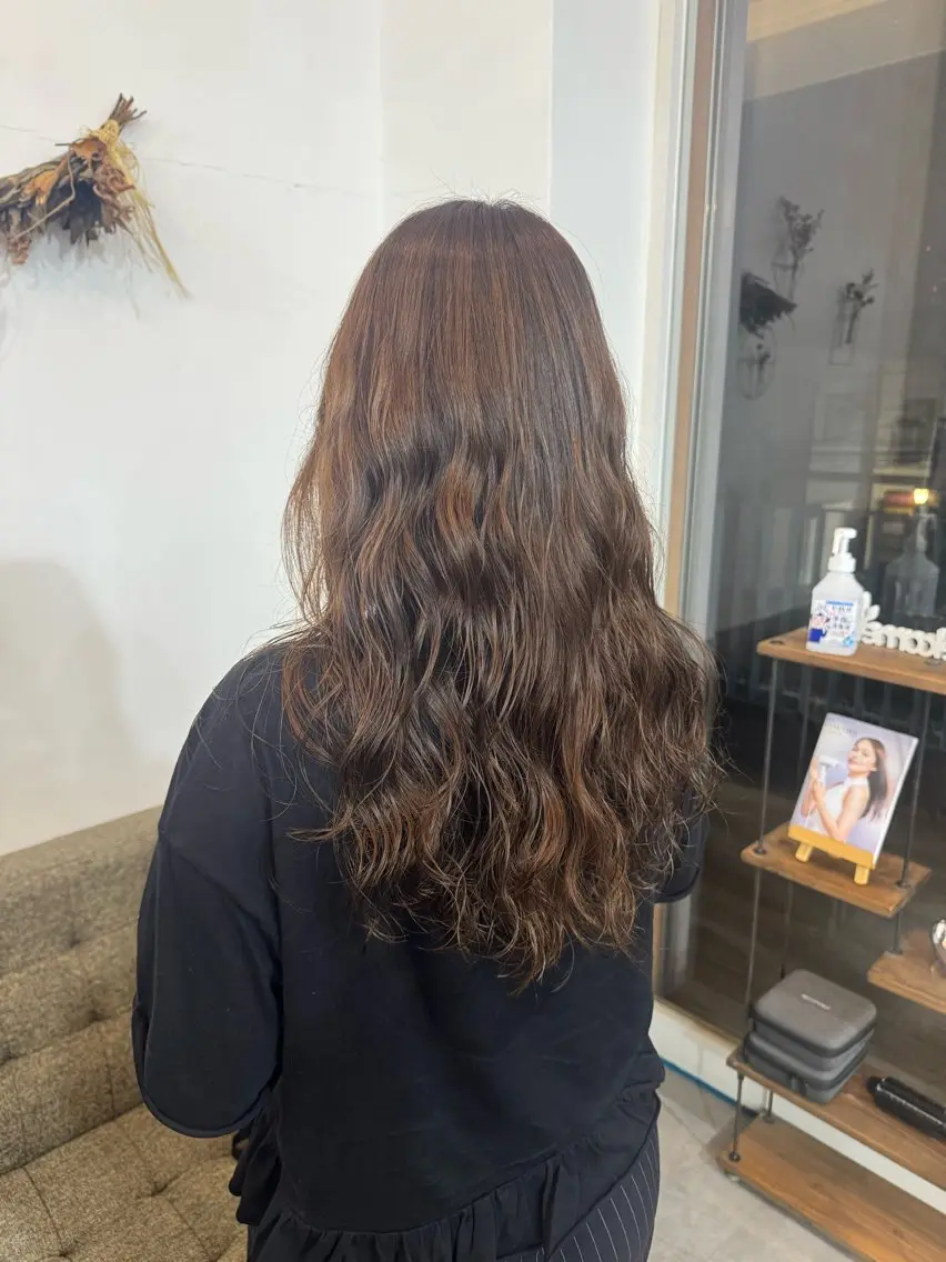 ロング パーマ ヘアカラー ★モデル募集 星来★のヘアスタイル