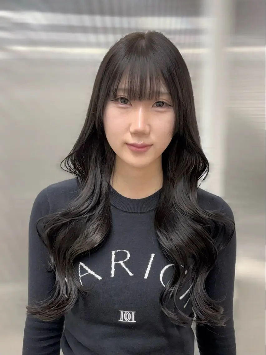 ロング くびれヘア 顔周りカット カット ヘアカラー トリートメント 𝜗𝜚cocoro 韓国𝜗𝜚のヘアスタイル