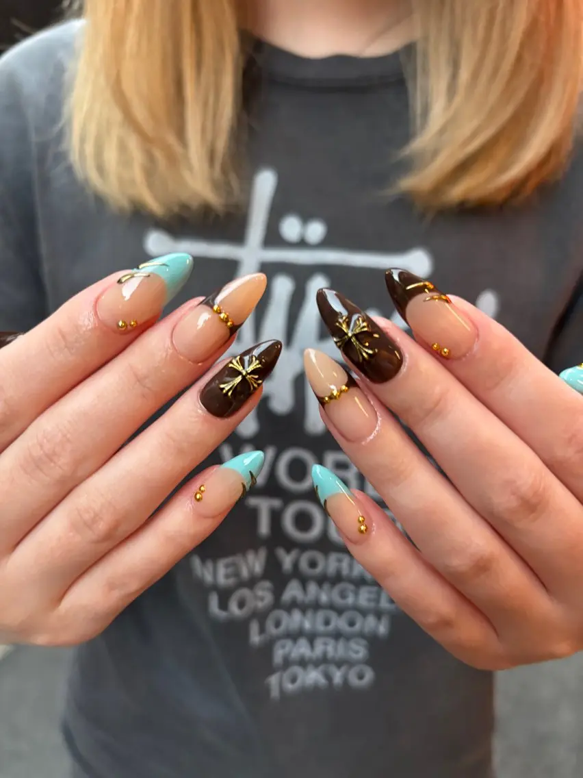 ロング ハンドネイル One ♡ YUKINEのネイルデザイン