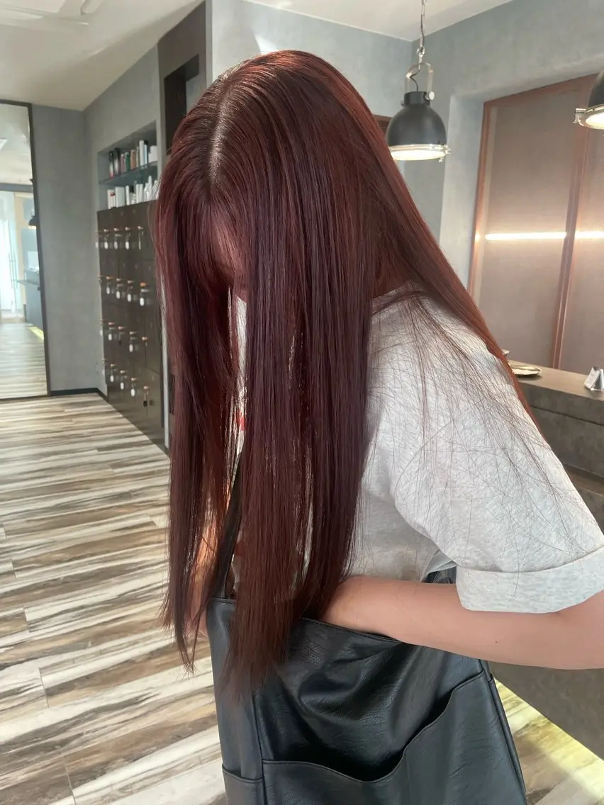 ロング ヘアカラー トリートメント 石戸 春菜のヘアスタイル