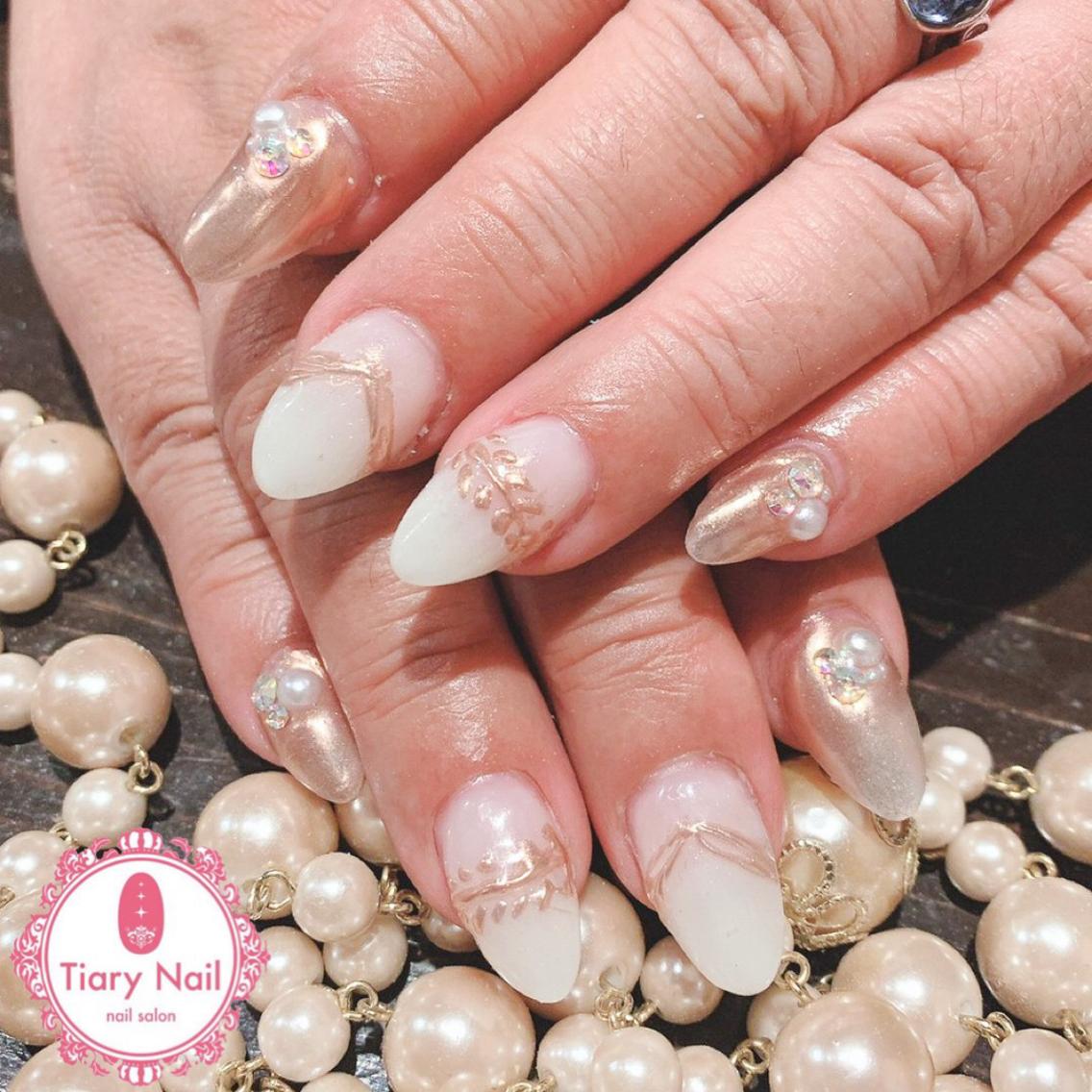 ネイル 桜ネイル クリアネイル フットネイル ジェルネイル キラキラネイル ハンドネイル 💗🪽Tiary Nail🪽💗のネイルデザイン