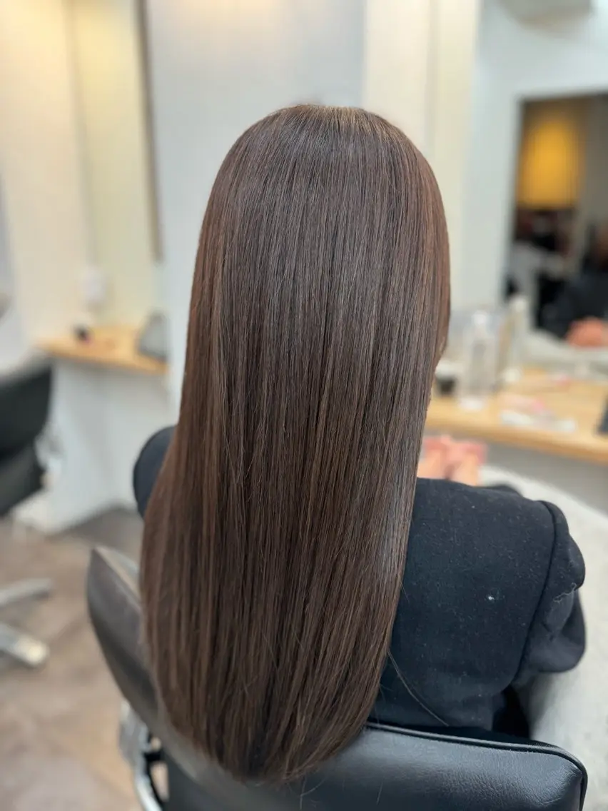 ロング カラー ヘアカラー トリートメント WISTERIA P LUS1 ikumiのヘアスタイル