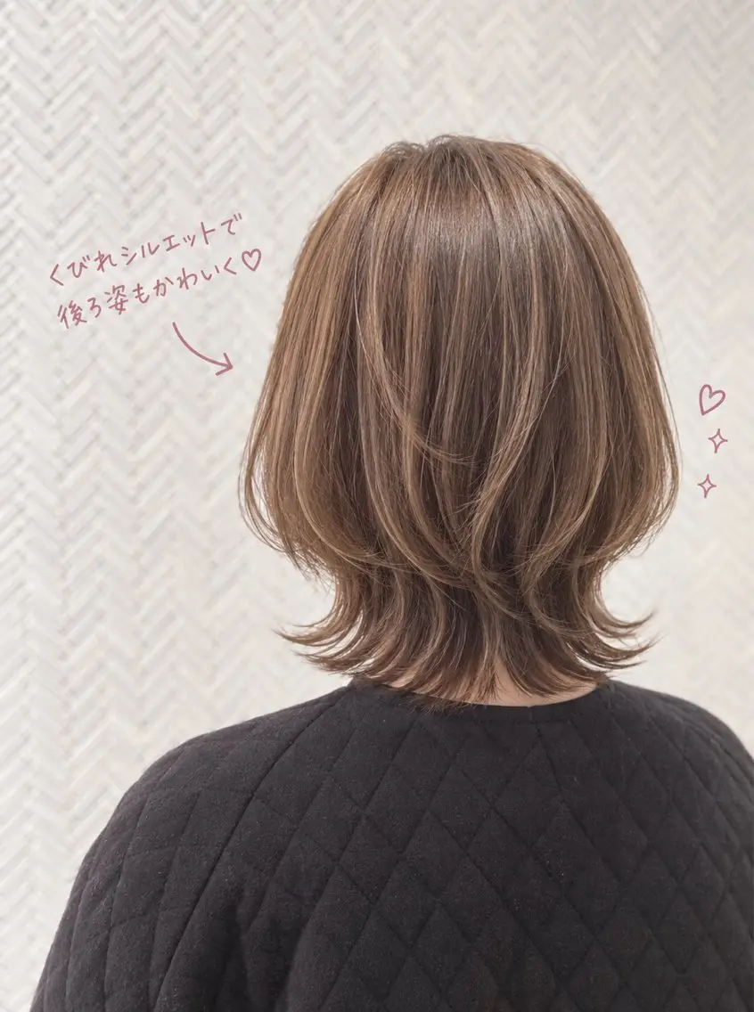 ミディアム 安田 里奈のヘアスタイル