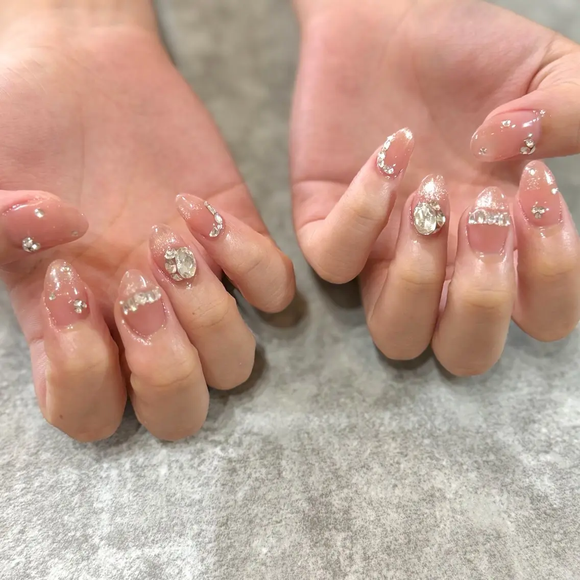 ネイル アートネイル ネイルチップ ハンドネイル chuchuネイル 💠mareのネイルデザイン