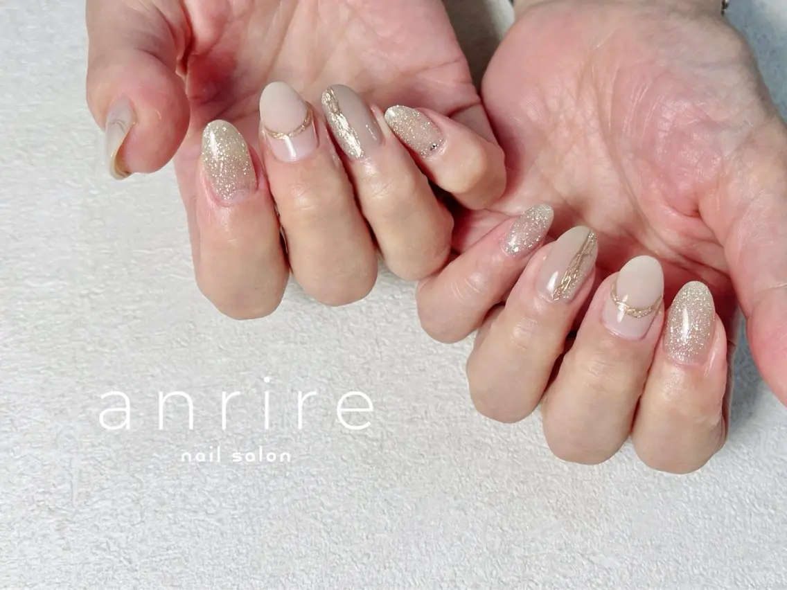 ネイル フラッシュネイル ジェルネイル キラキラネイル ミラーネイル パラジェル ハンドネイル nailsalon anrireのネイルデザイン