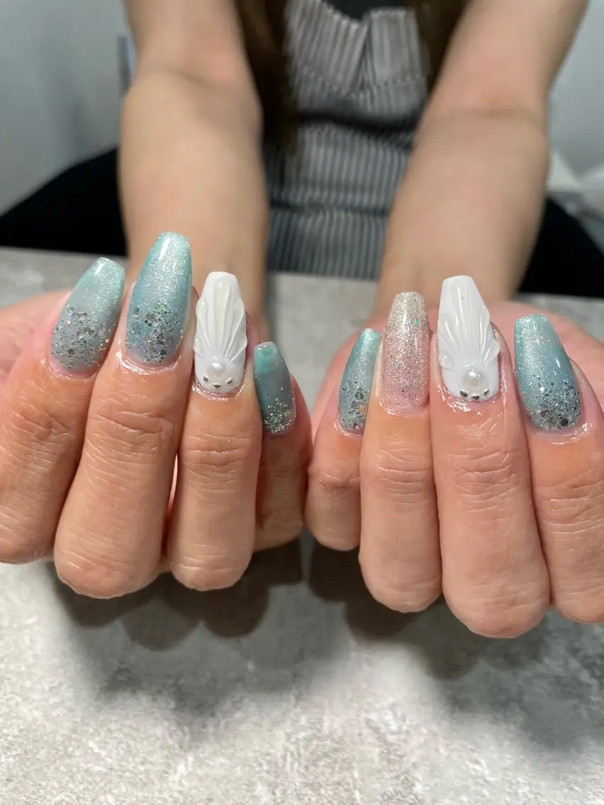 ネイル 持ち込み ハンドネイル Raviliss ♡のネイルデザイン