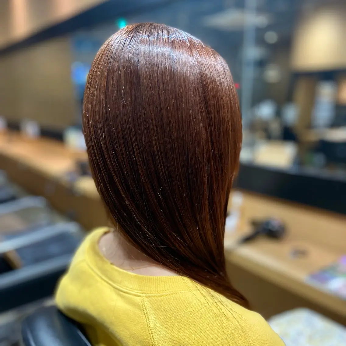 ロング IWASHITA TAKESHIのヘアスタイル